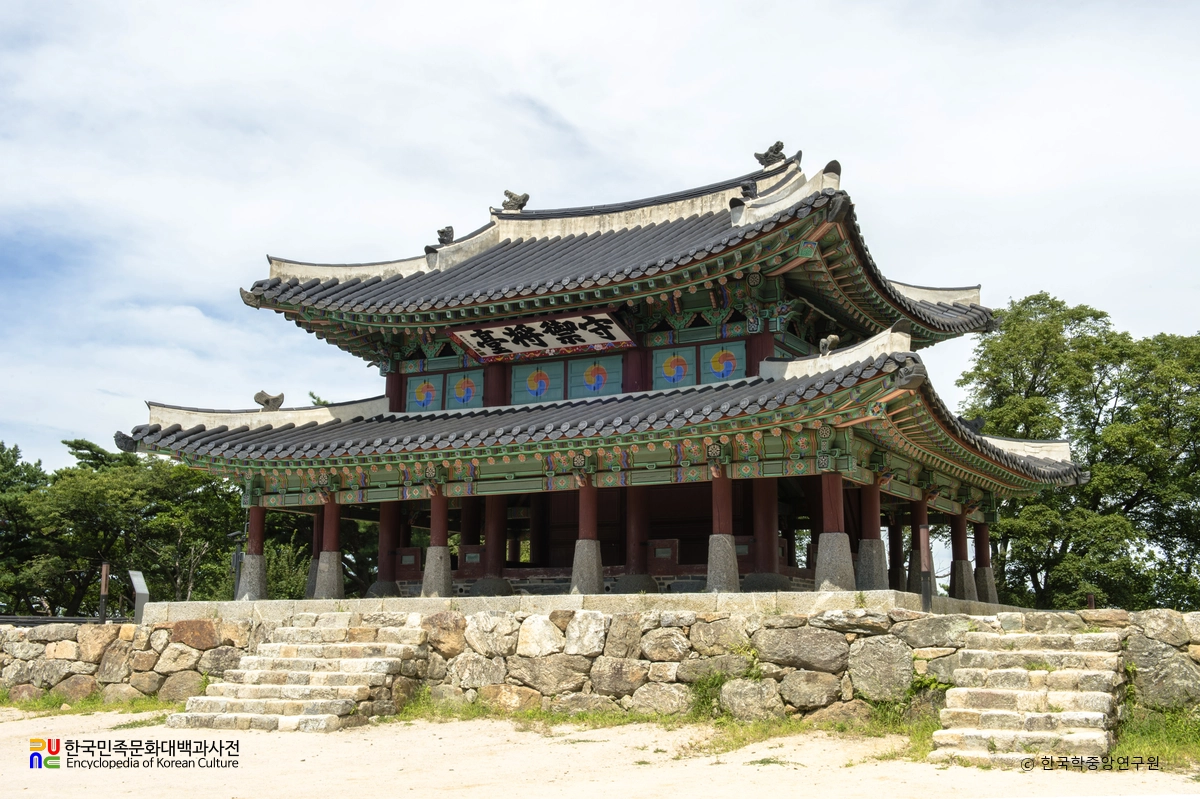 경기도 광주 남한산성 수어장대 정측면