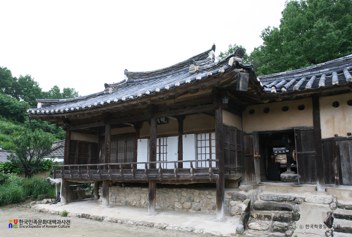 영주 만죽재고택 사랑채 정측면