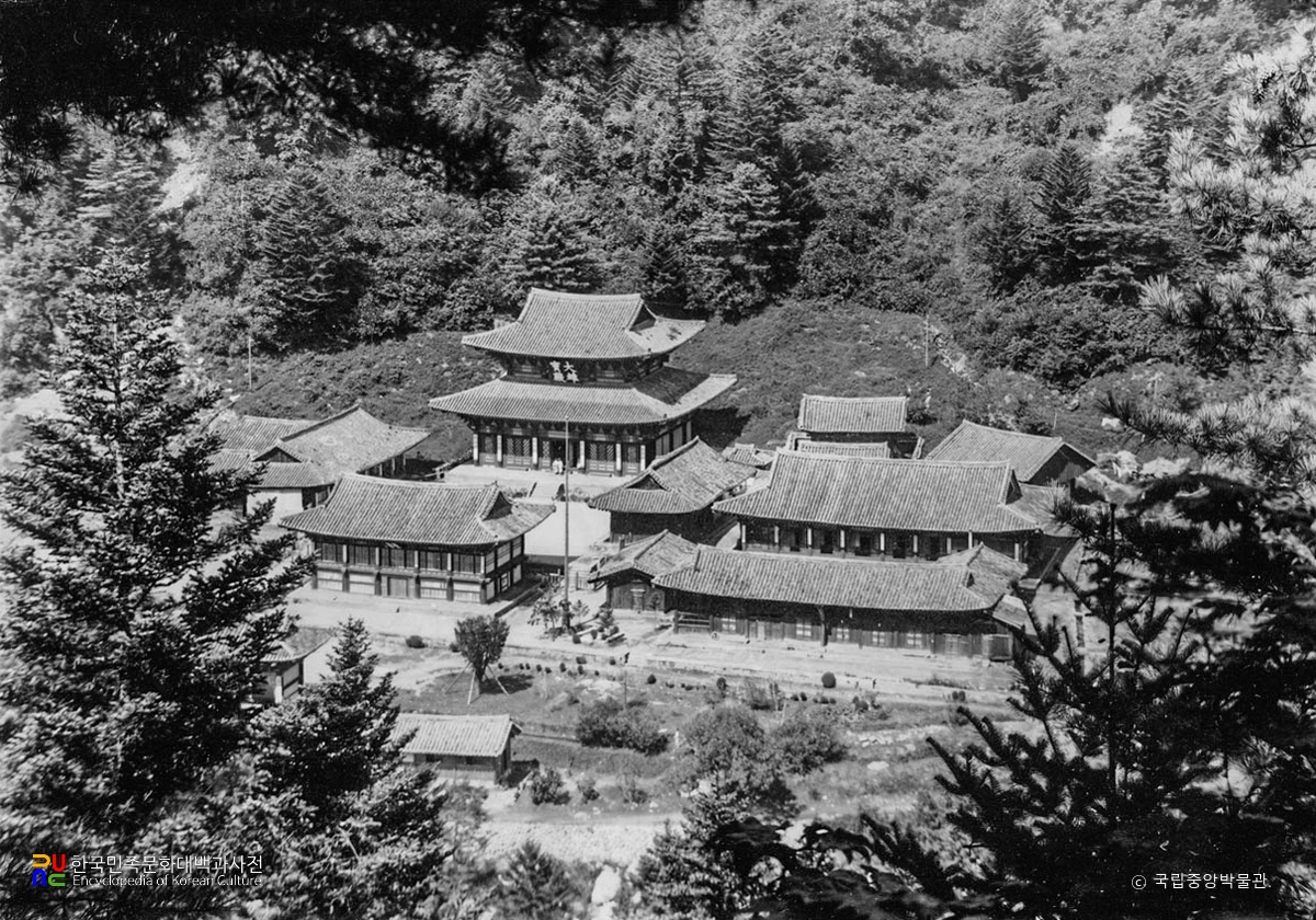 회양 장안사 전경