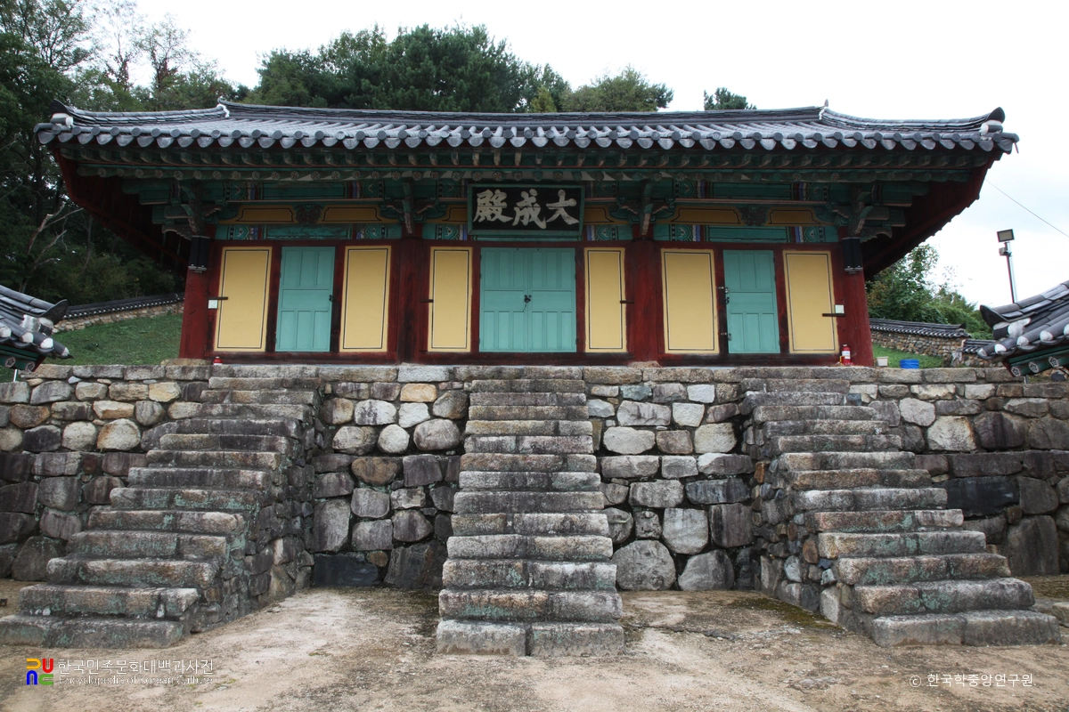 양산향교 대성전 정면