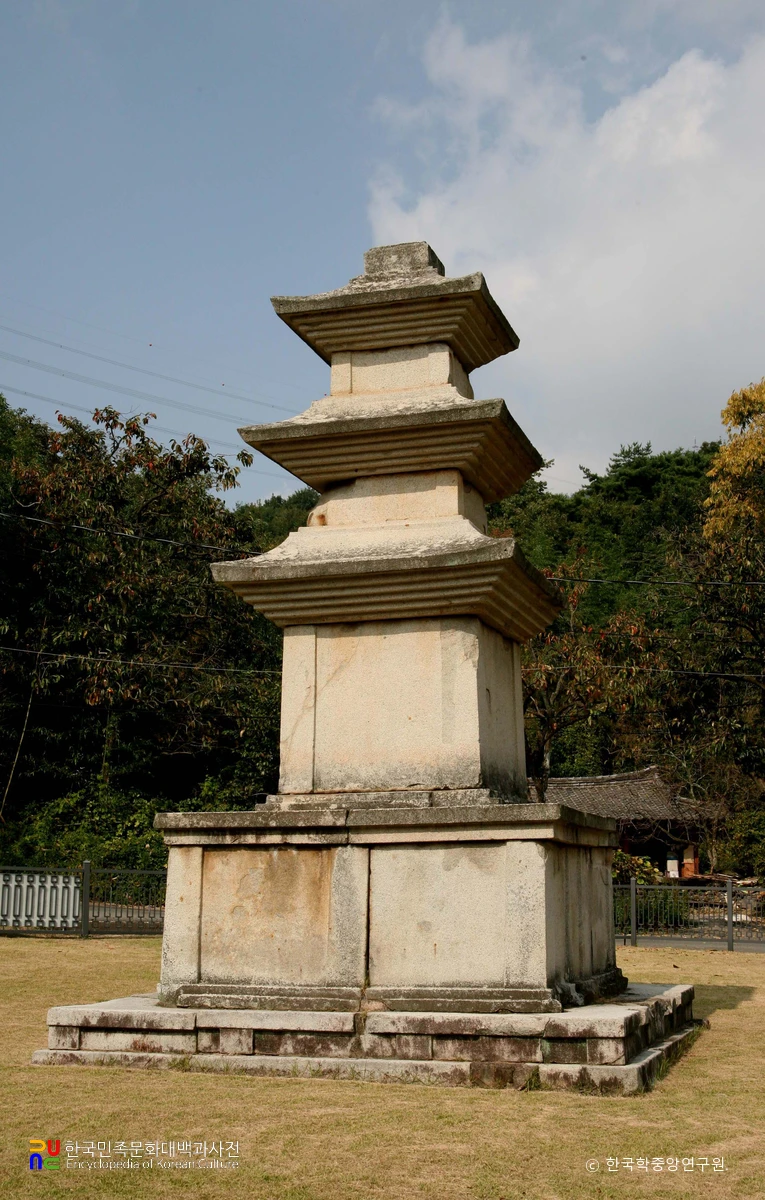 울주 청송사지 삼층석탑 전경