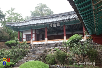 창녕 창녕향교 중 명륜당 우측면