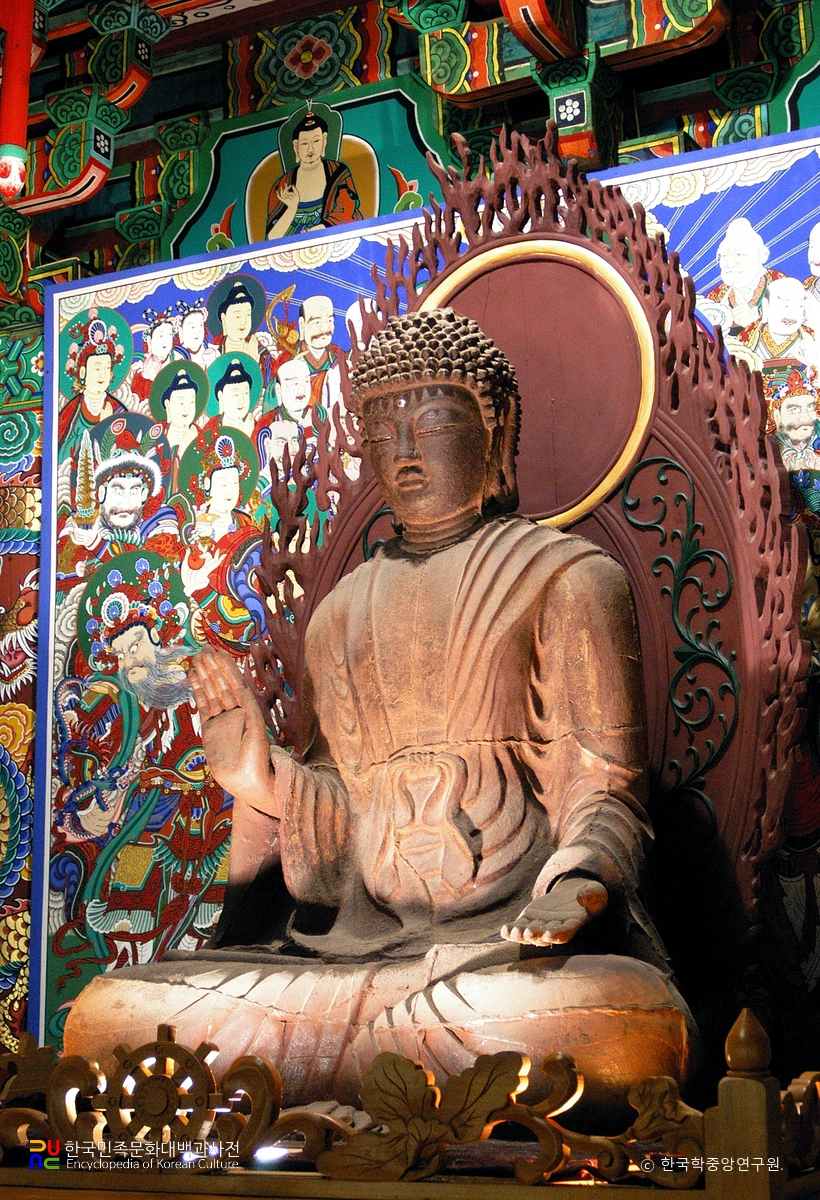 동해 삼화사 철조노사나불좌상