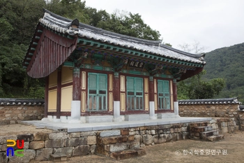 김해 신산서원 숭도사 정측면