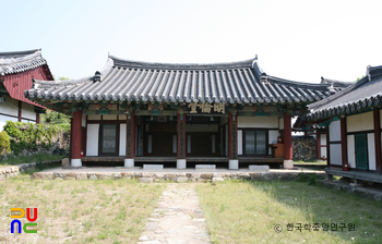 포항 장기향교 명륜당