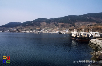 삼진포 / 삼칭