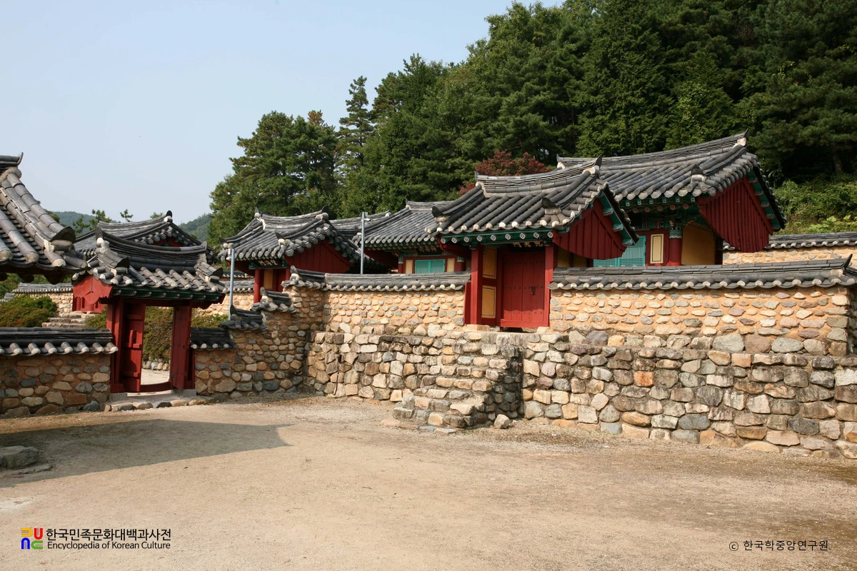 박제상 유적 / 치산서원 사당