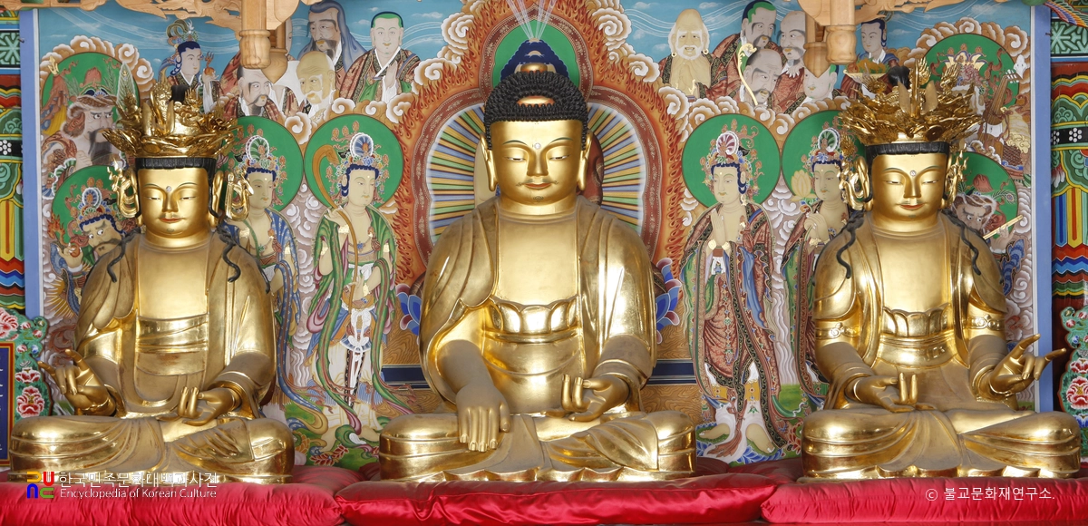 대구 보성선원 목조 석가여래삼존 좌상 및 복장유물