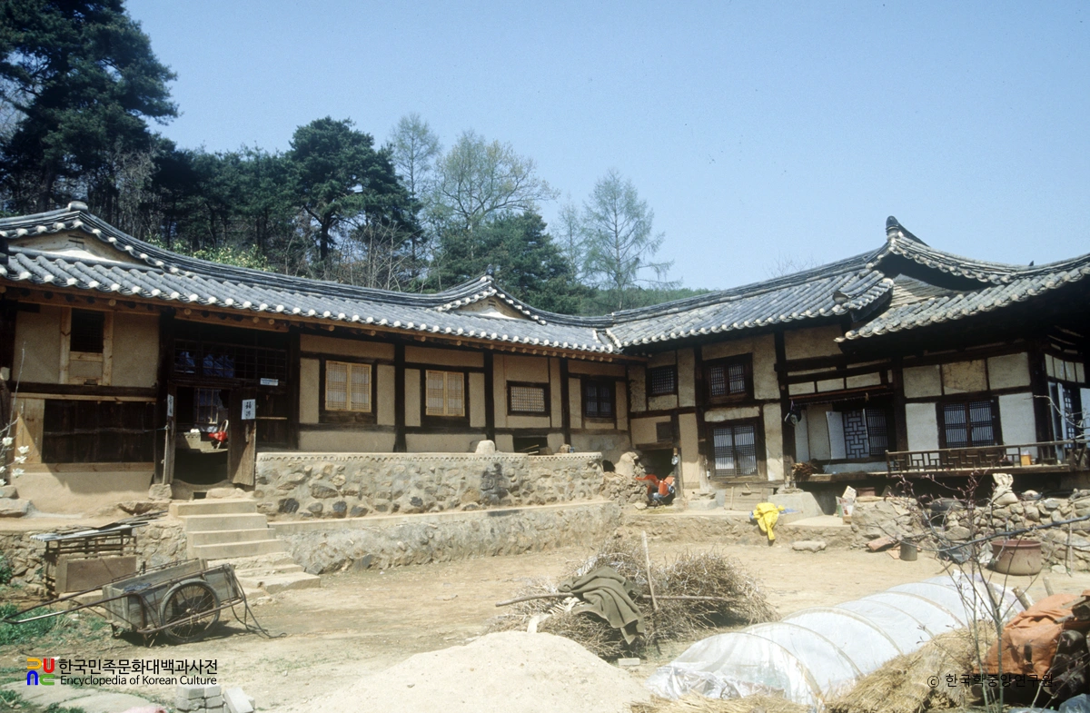 예천권씨 초간종택 별당 전경