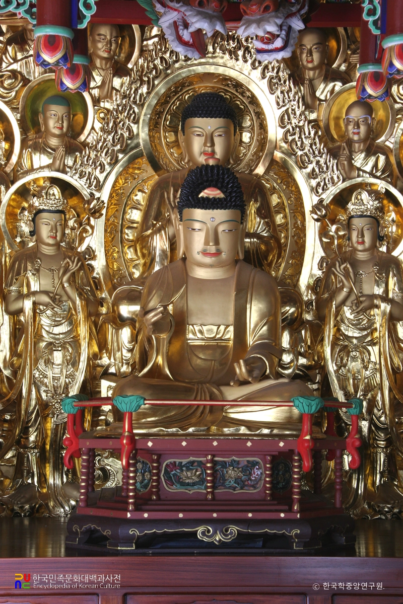 제천 무암사 목조아미타여래좌상