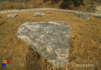 아리스 토크 랏 슬롯 내동리 지석묘