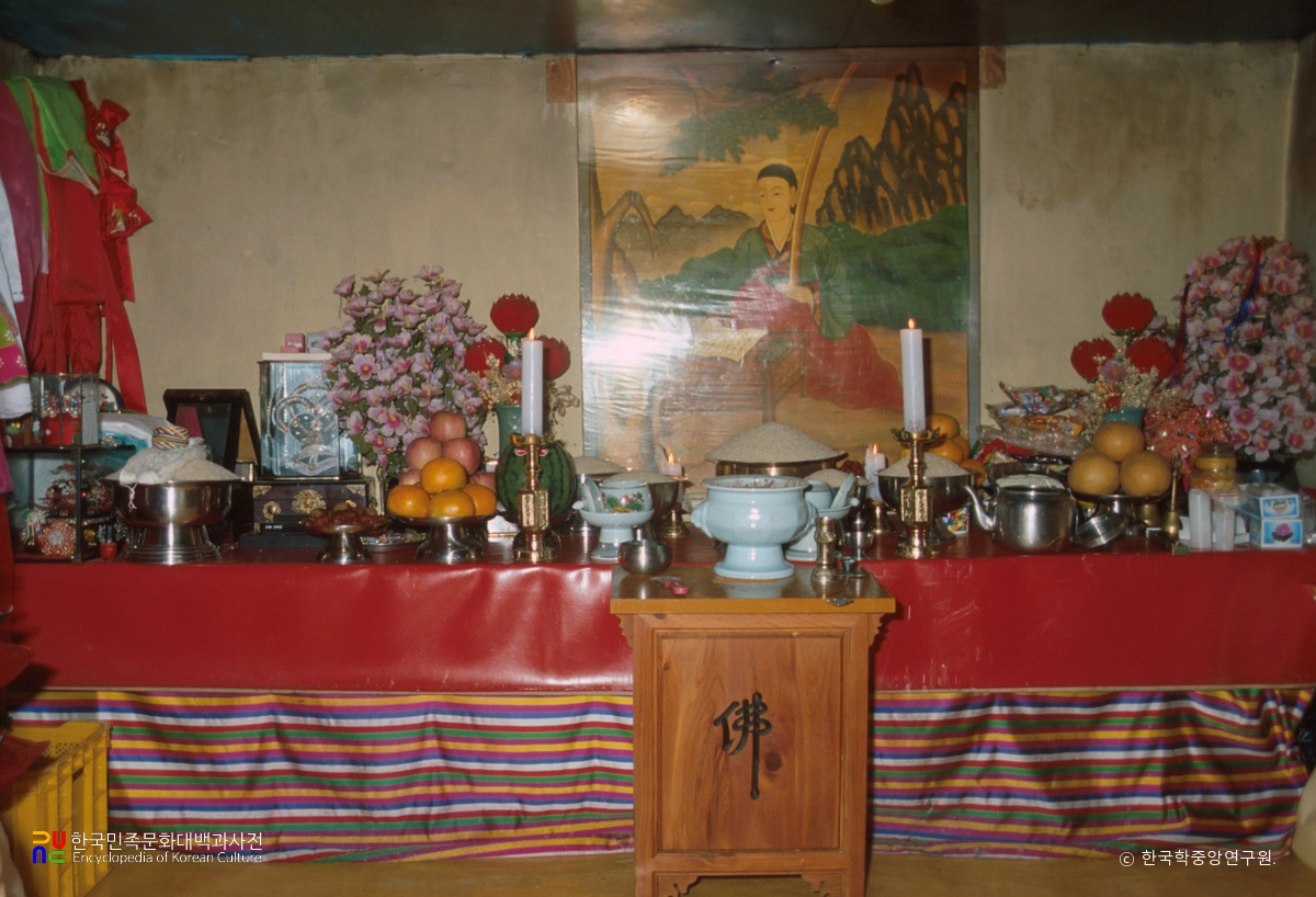 일월산 황씨부인당