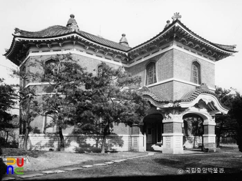 서울 창덕궁 중 규장각 정측면