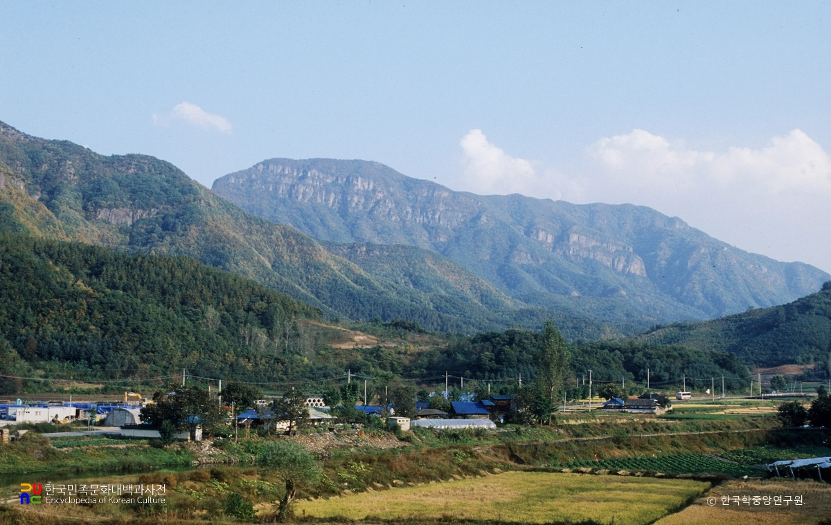 적상산