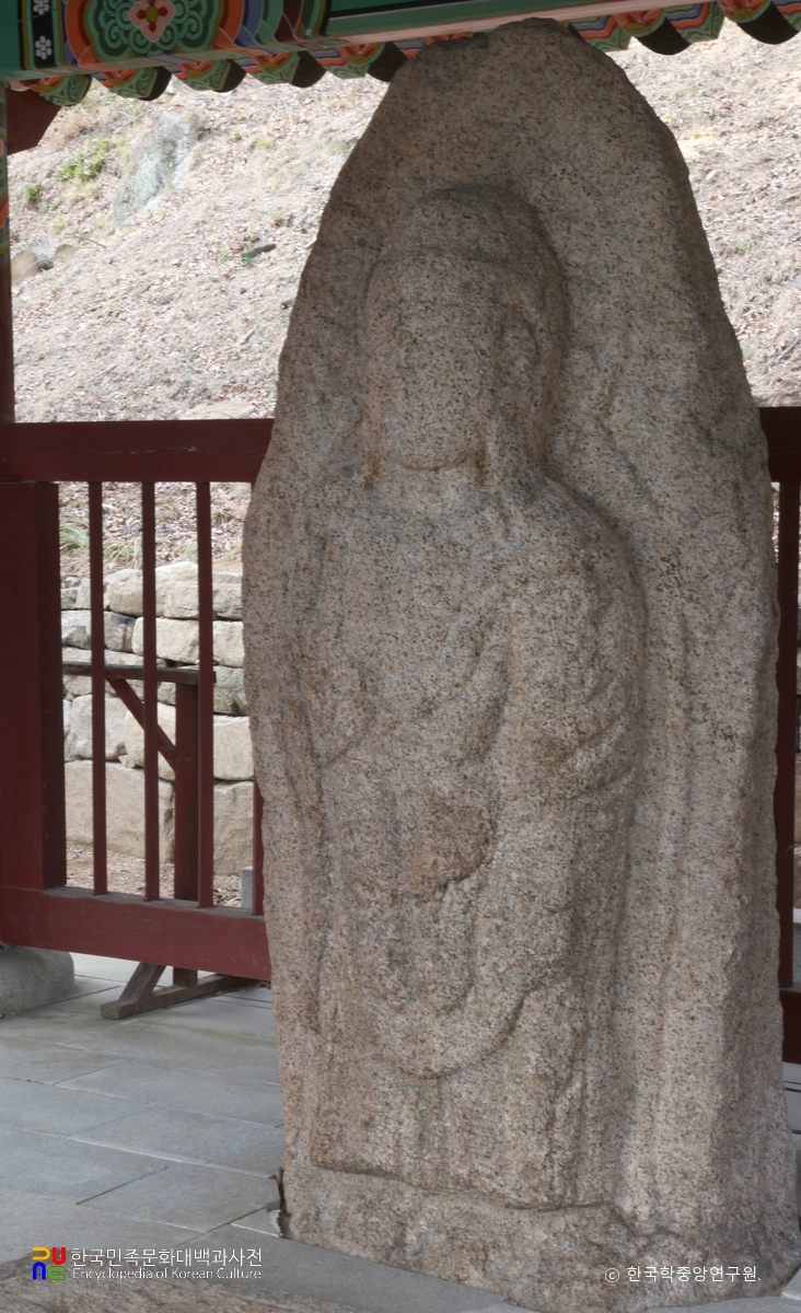 거창 고견사 석불 우측면
