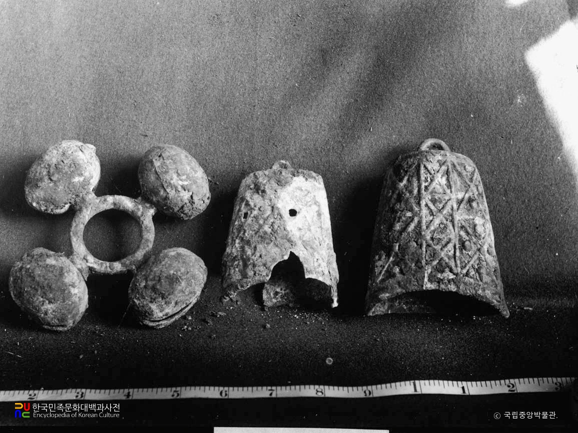 경북 경주 금관총 청동사령 청동마탁