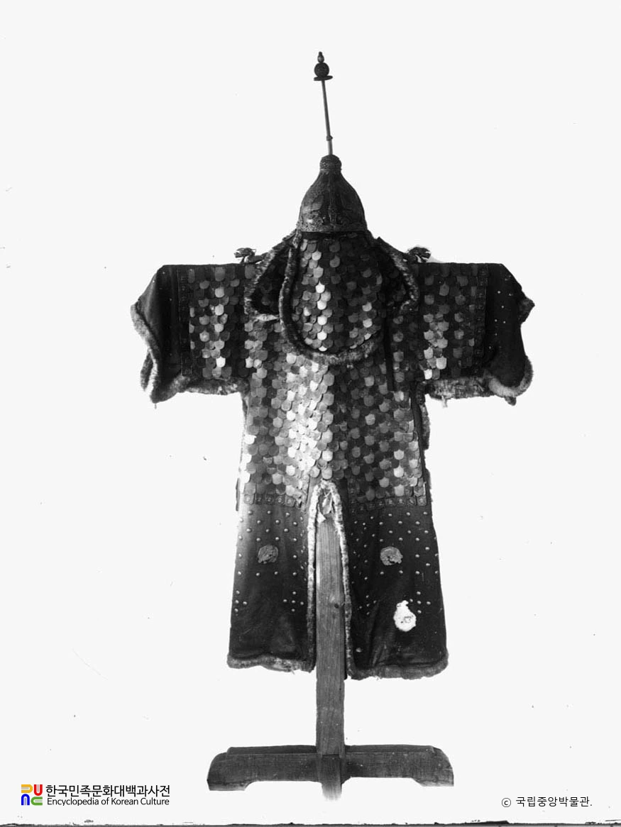 경북 경주 경북 경주부윤 융복 뒷면