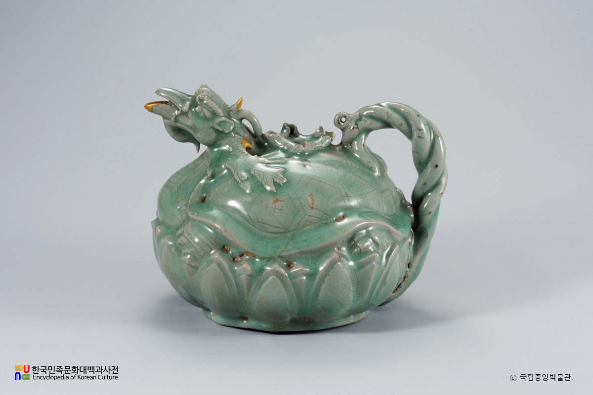 청자 구룡형 주전자