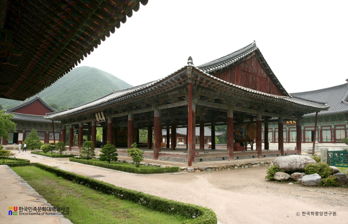 청도 운문사 만세루