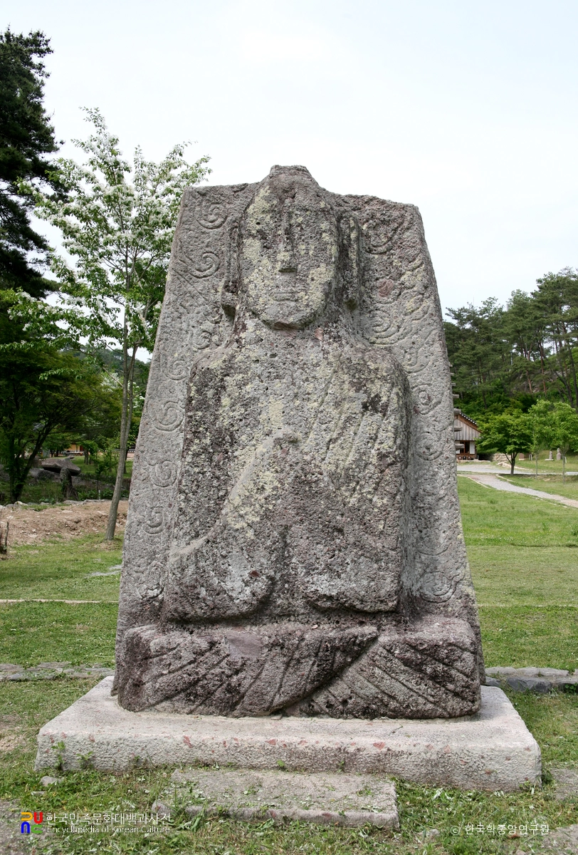 화순 운주사 광배석불좌상