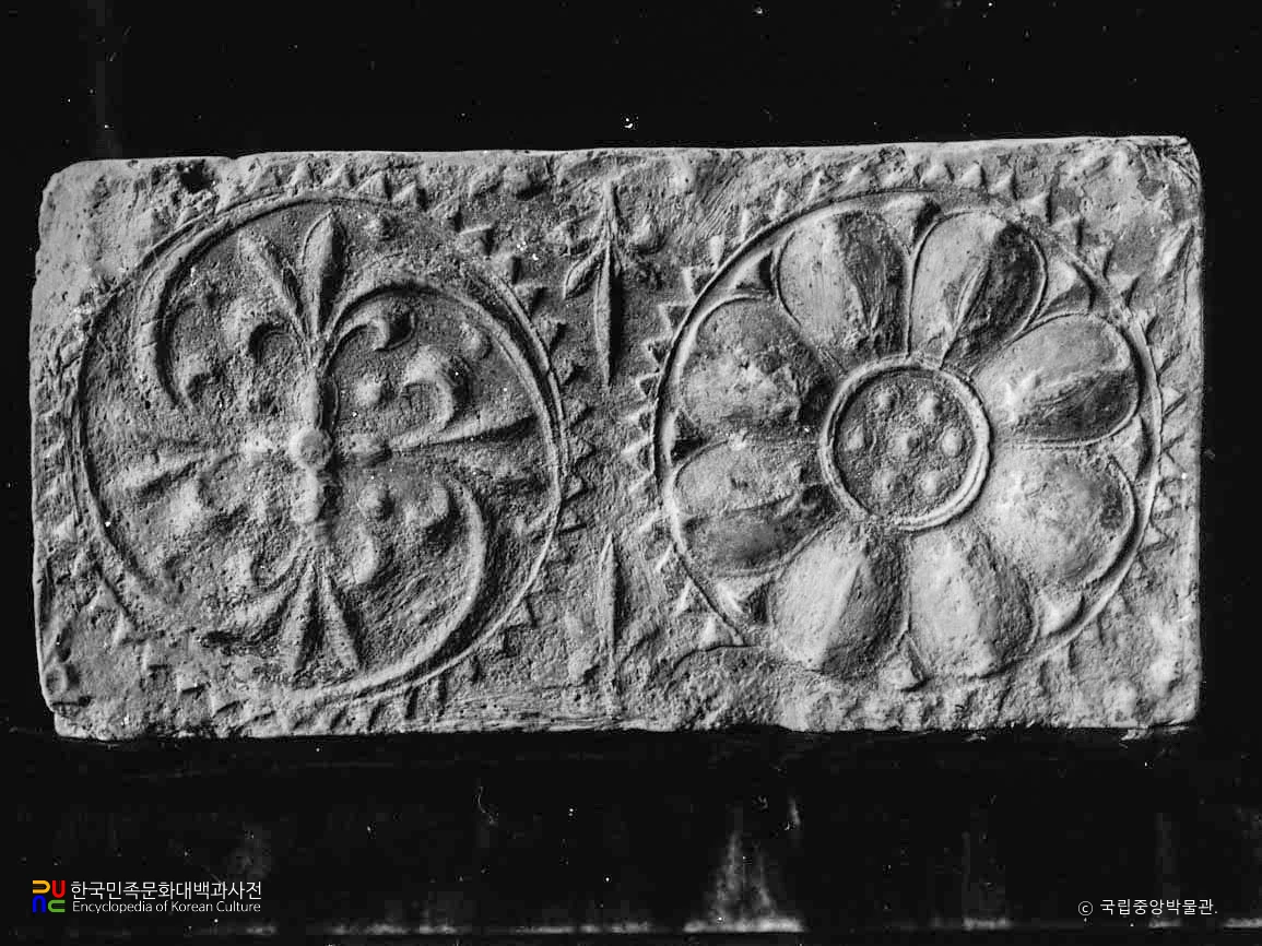 군수리사지 출토 문양전