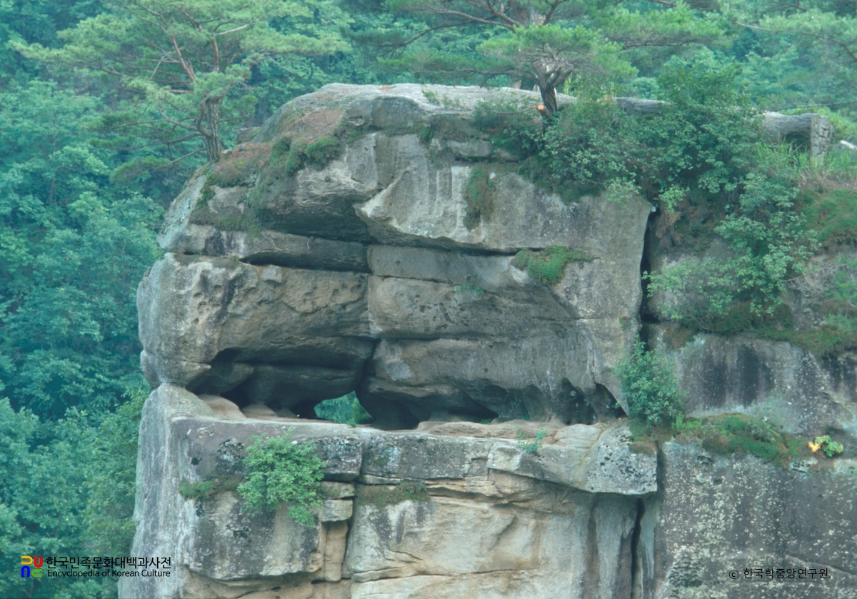 고석정