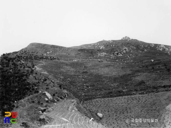 이원 고암리 산성 전경