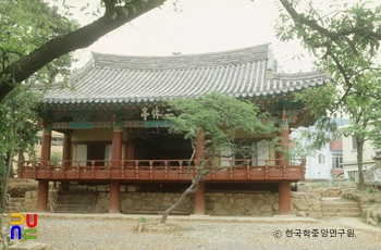 울산 이휴정 정측면