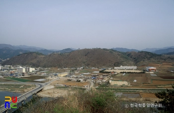 노성산