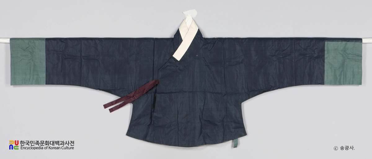 순천 송광사 목조관음보살좌상 복장유물 / 저고리