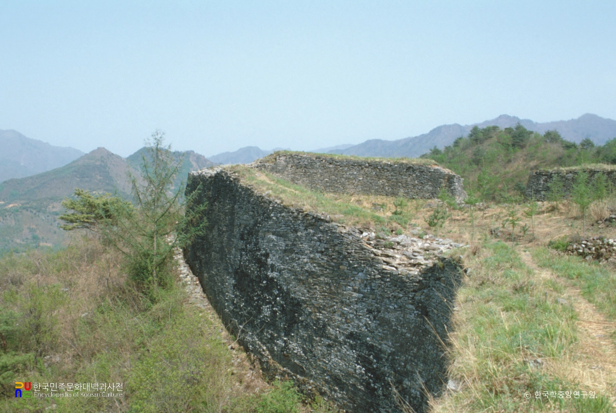 단양 온달산성 돌출부 좌측면