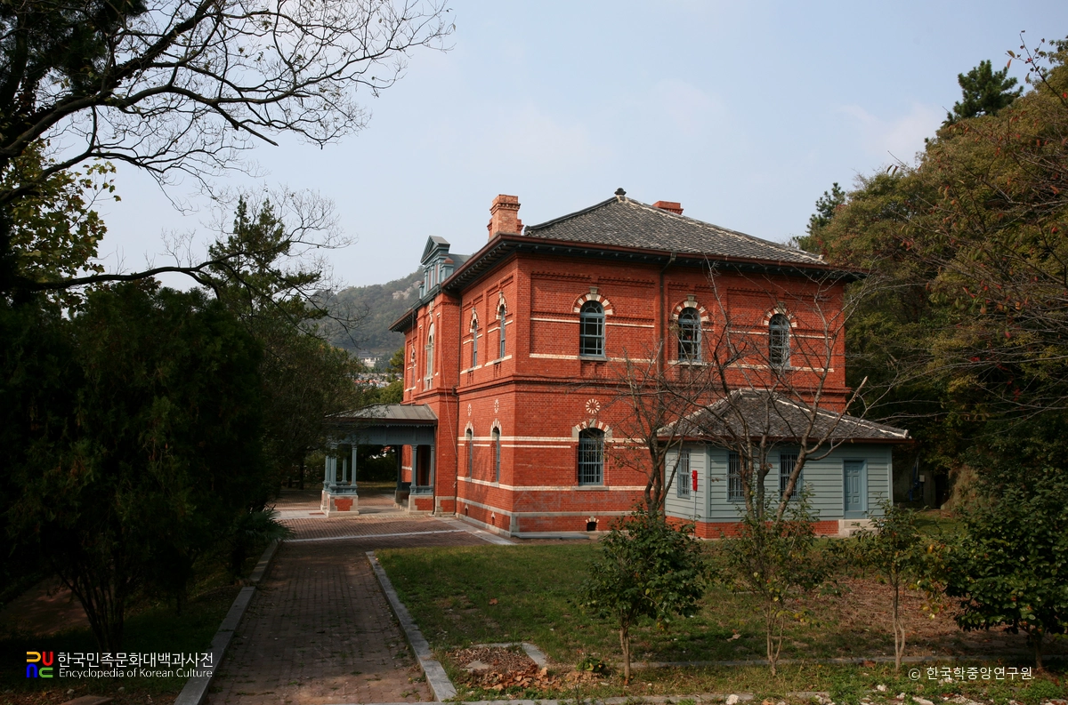 구 목포 일본 영사관 좌측면