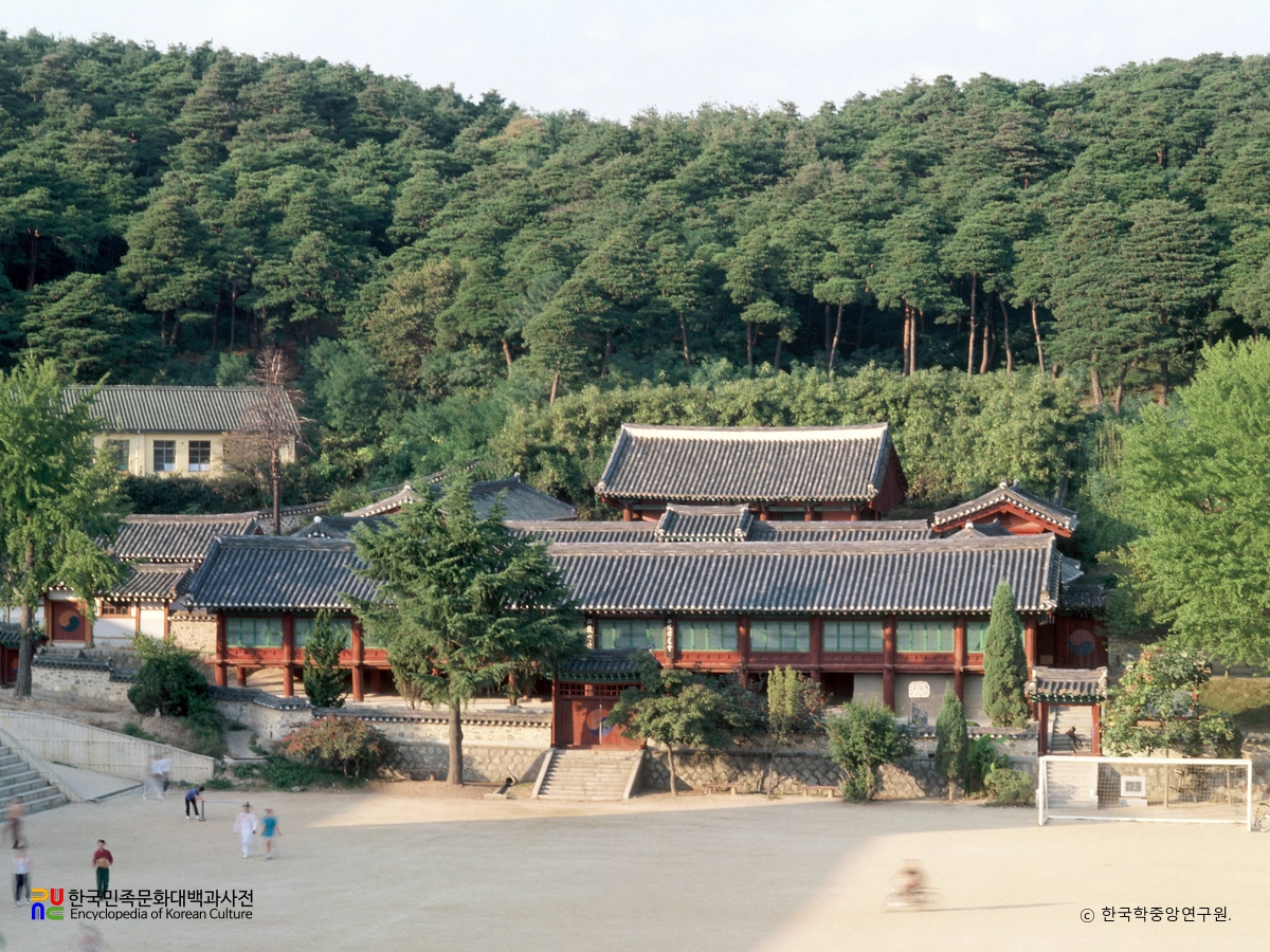 강릉 강릉향교 전경