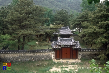 음성 운곡서원 전경