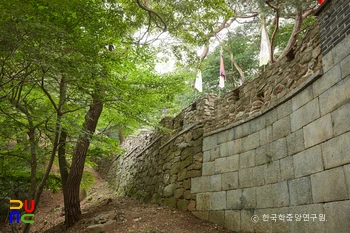 슬롯 머신 잘하는 법 삼랑성 중 종해루 우측 성벽