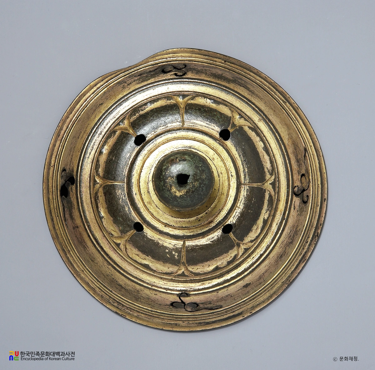 익산 미륵사지 금동향로의 뚜껑