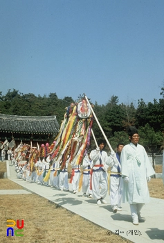 은산별신제 / 3 꽃받기