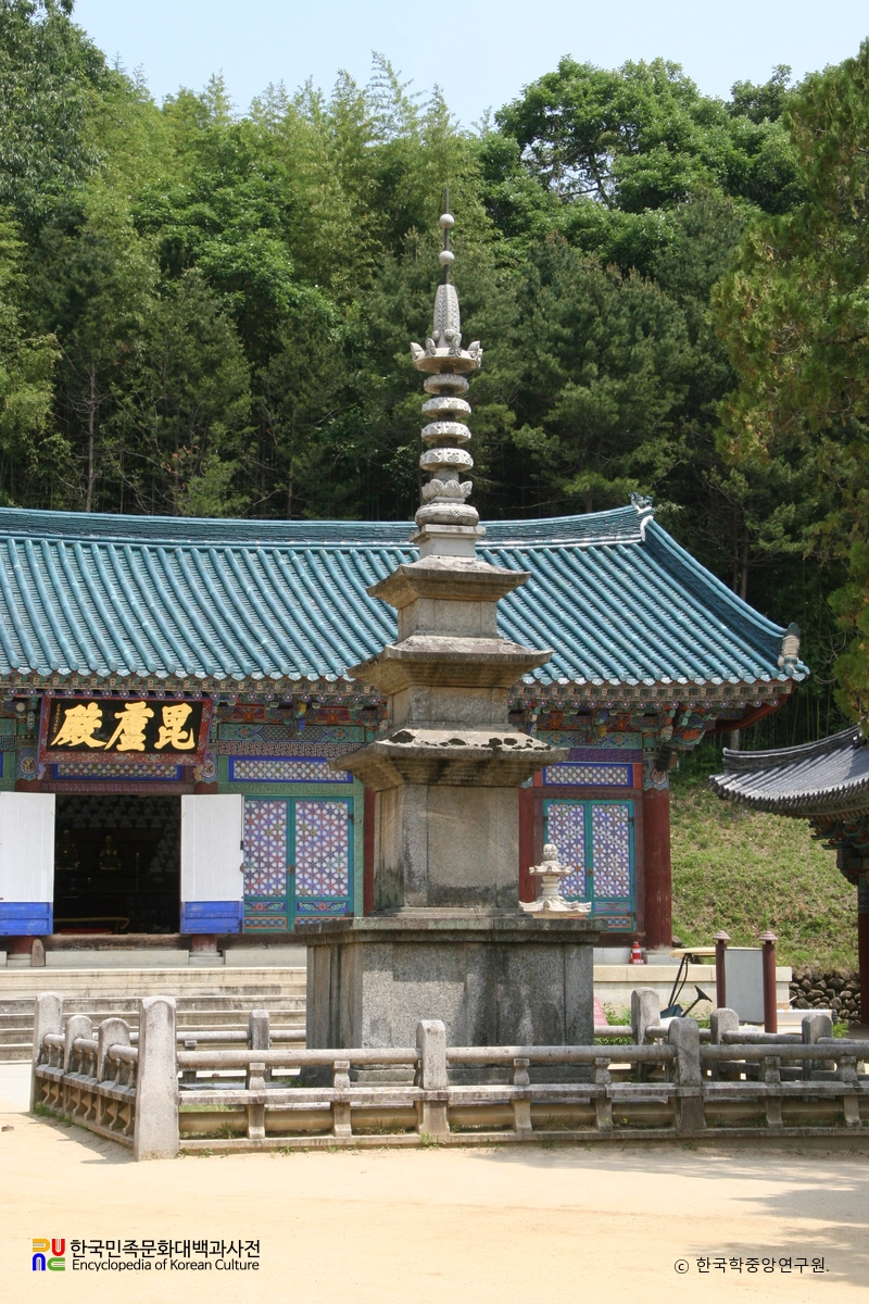 문경 도천사지 삼층석탑