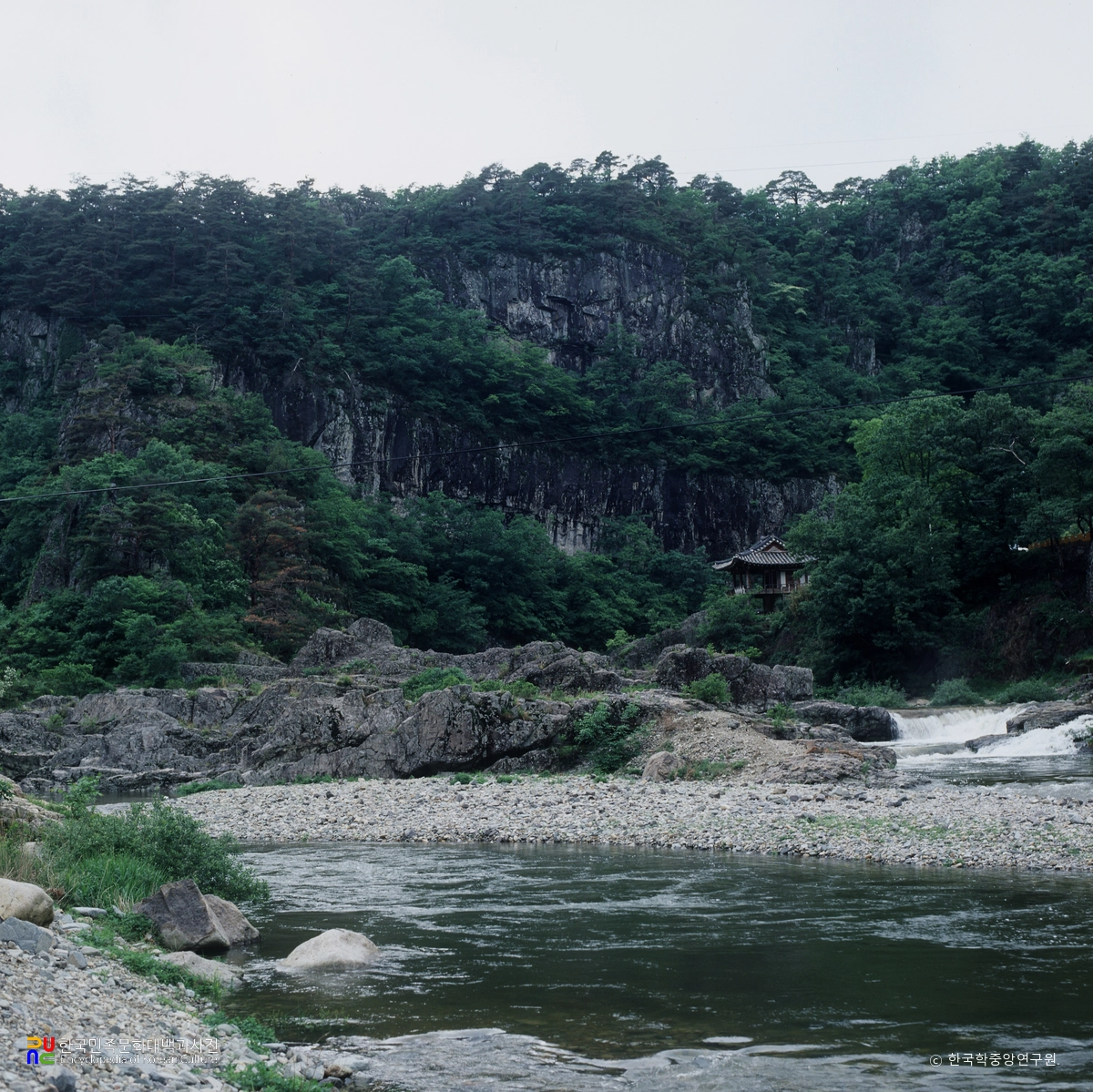 침수정 계곡 일원