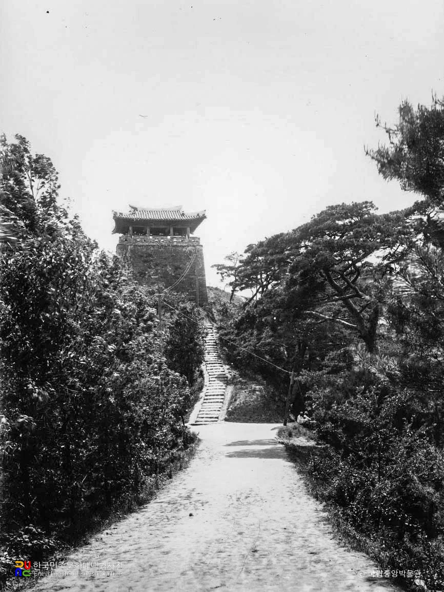 평양 을밀대 전경