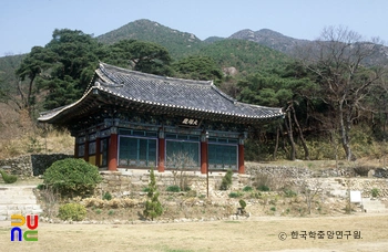공주 플래시 슬롯 머신 게임 대웅전 정측면