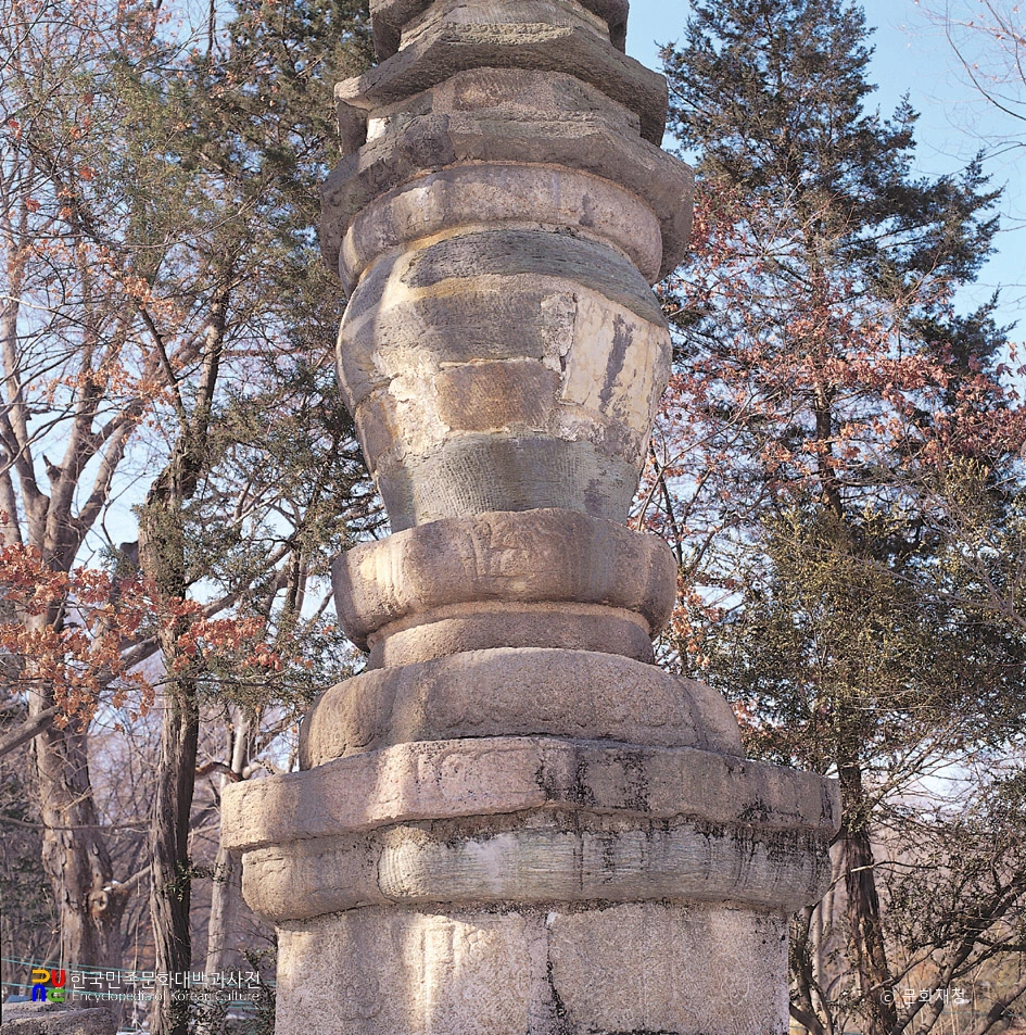 창경궁 팔각칠층석탑의 탑신