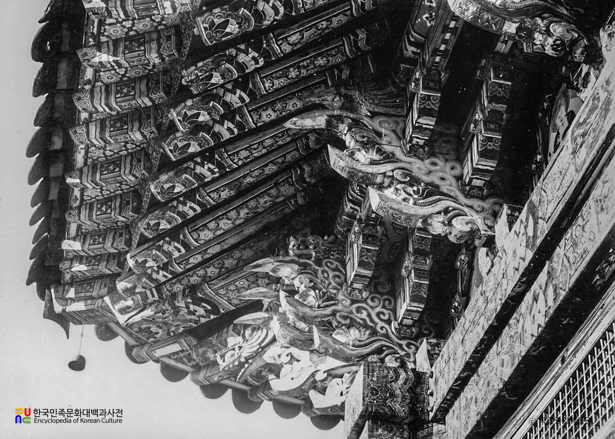 합천 해인사 대적광전 처마