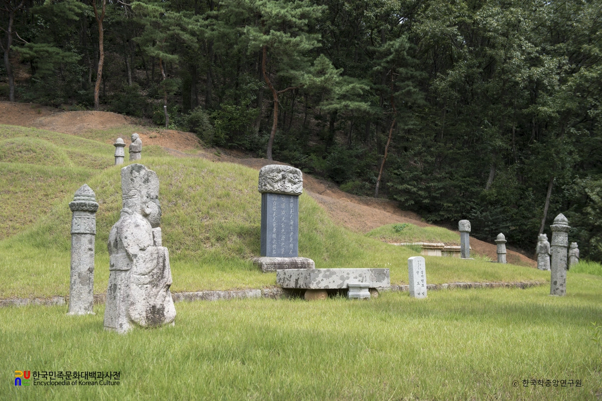 파주 심지원 묘