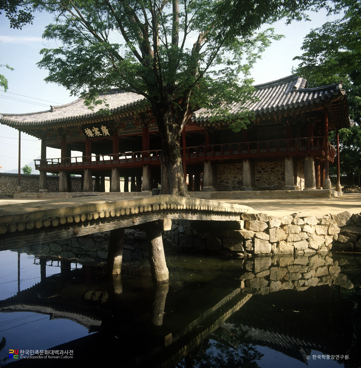 남원 광한루 정측면