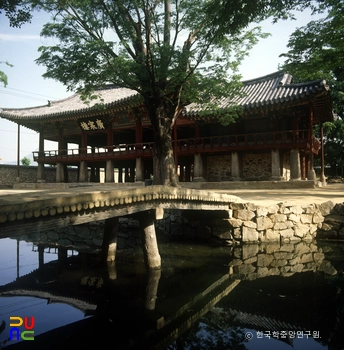 남원 광한루 정측면