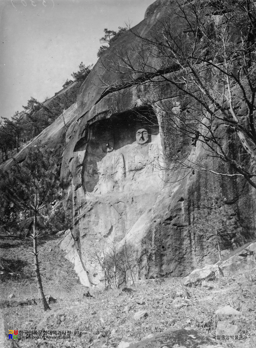 괴산 원풍리 마애불좌상 사면