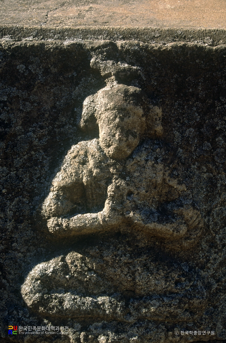 안동 법흥사지 칠층전탑 기단부 팔부중상