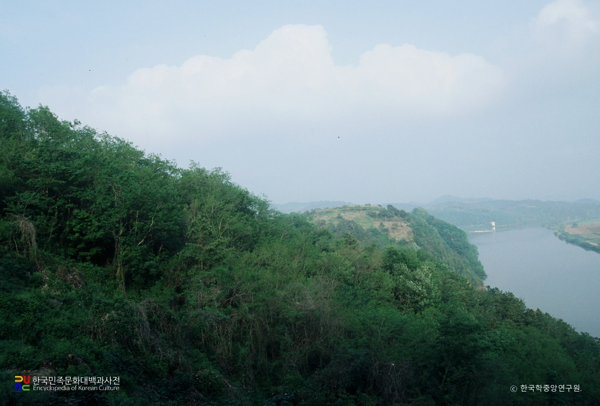 의령 죽전리 고분군
