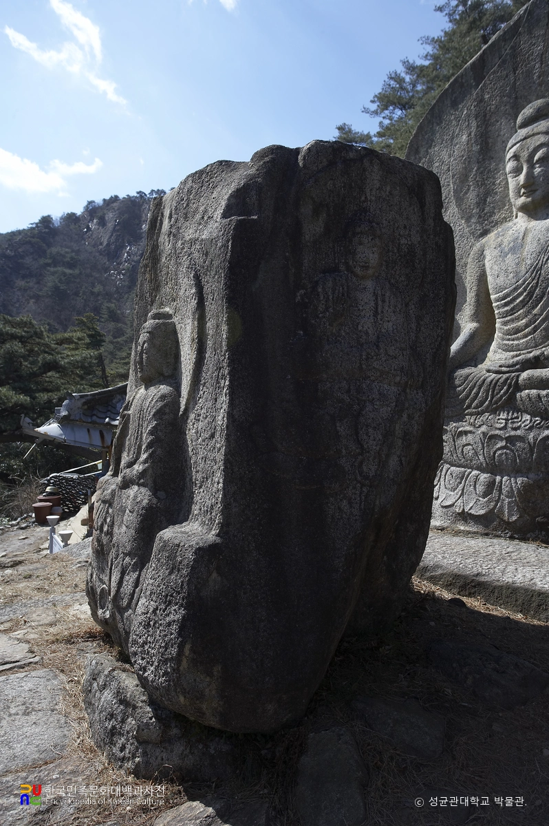경주 남산 칠불암 마애불상군 사면불